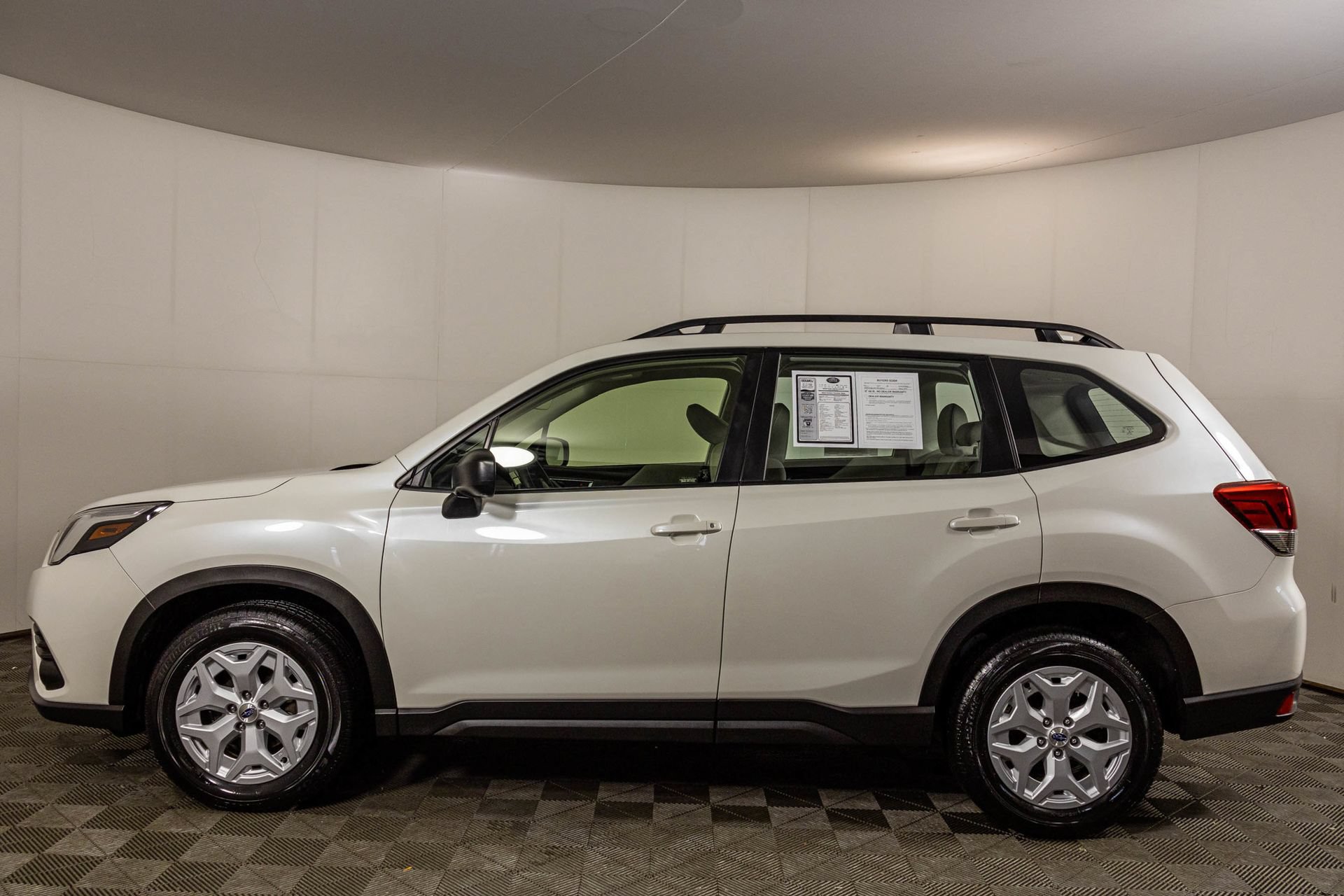 Used 2023 Subaru Forester AWD/4WD image 17