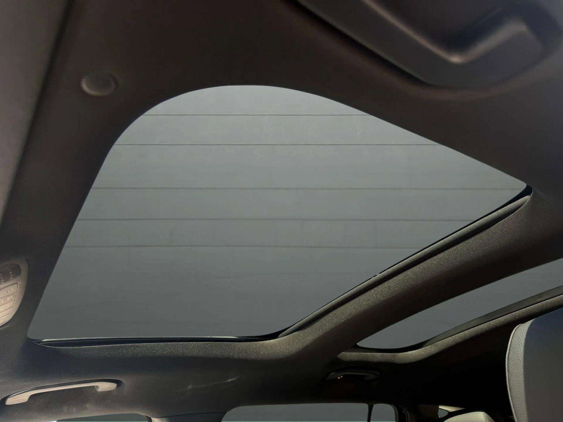 Used 2025 Mercedes-Benz GLB 250 GLB 250 image 17