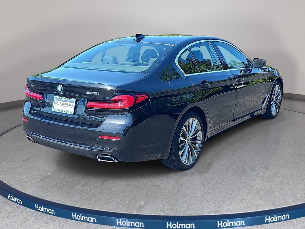 Used 2022 BMW 530i xDrive w/ Premium Enhanced Package AWD/4WD image 6