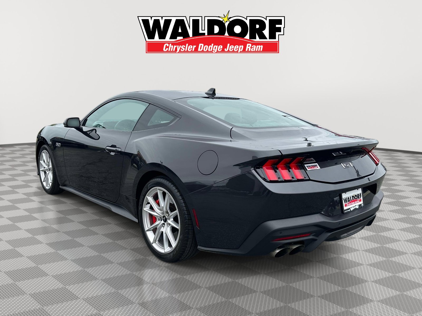 Used 2024 Ford Mustang GT Premium RWD image 4