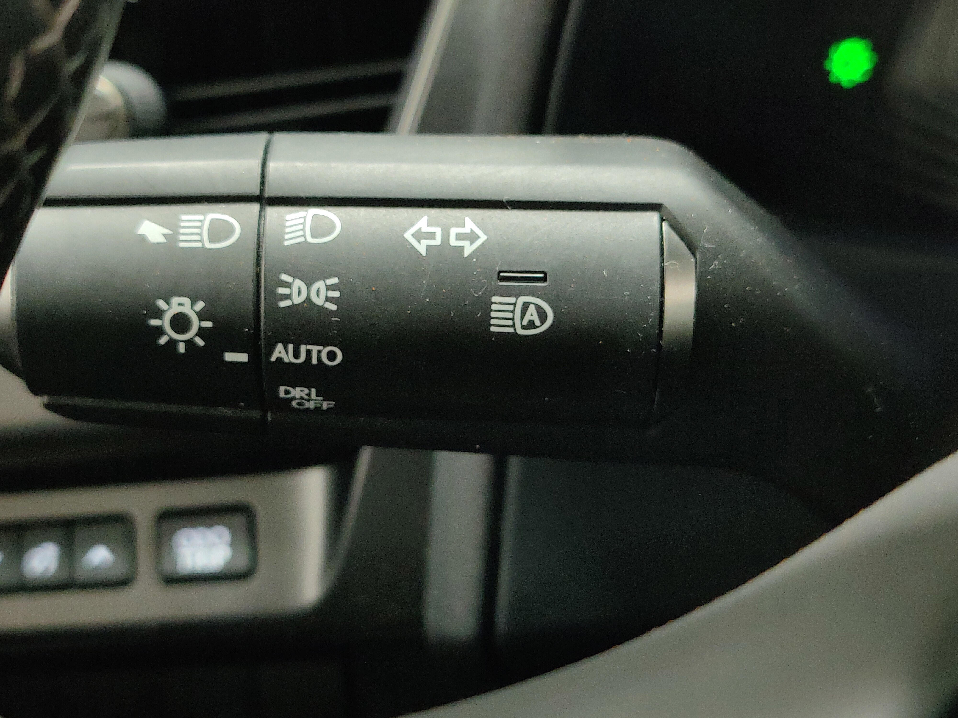 Used 2021 Lexus UX 250h w/ Premium Package image 29