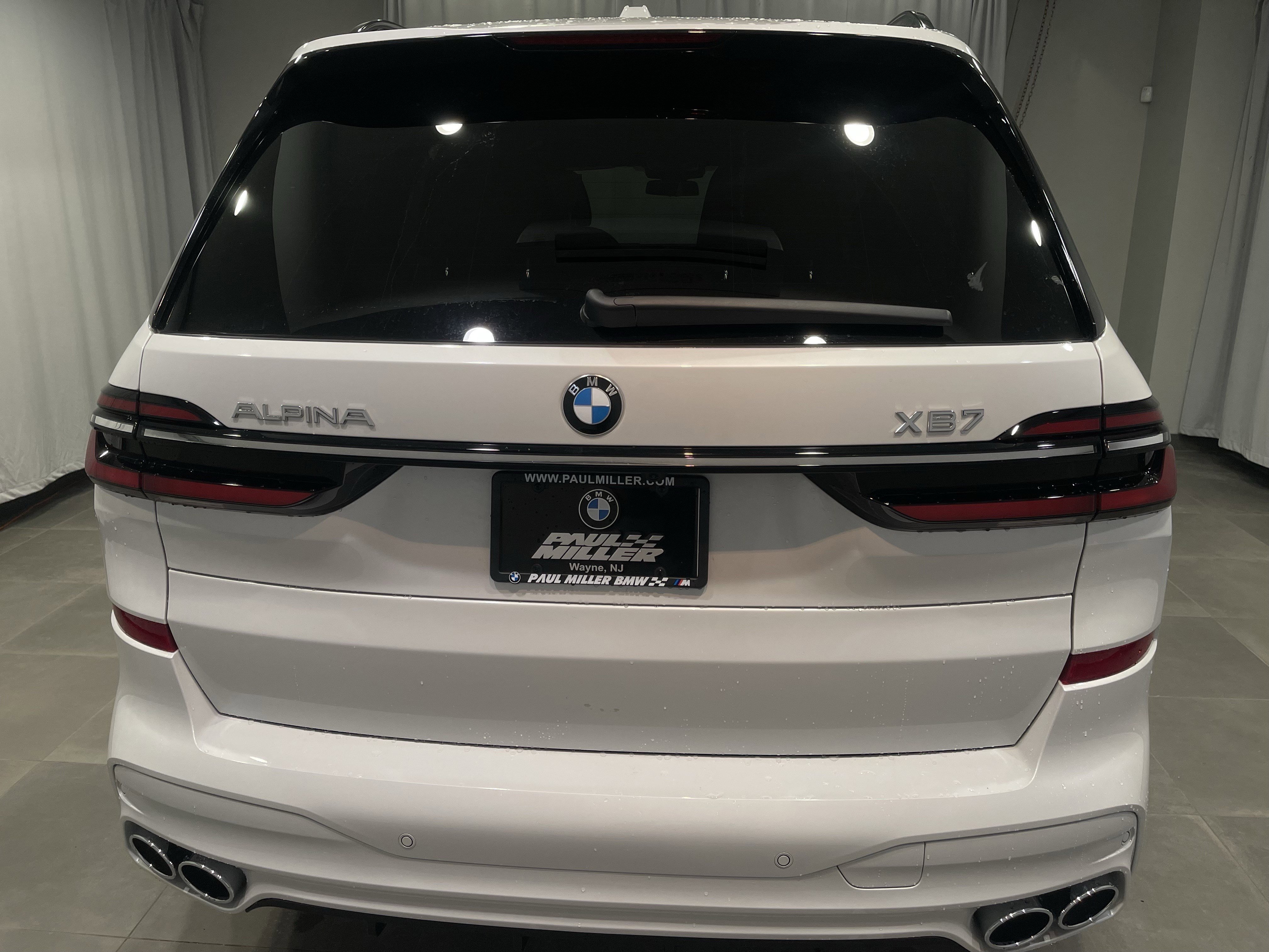 New 2026 BMW ALPINA XB7 image 5
