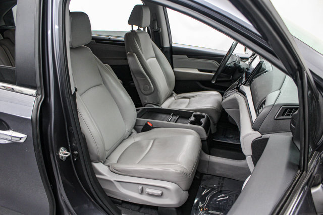 Used 2018 Honda Odyssey Touring image 20