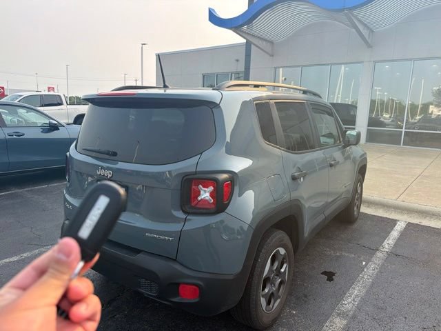 Used 2018 Jeep Renegade Sport w/ Power & Air Group AWD/4WD image 3