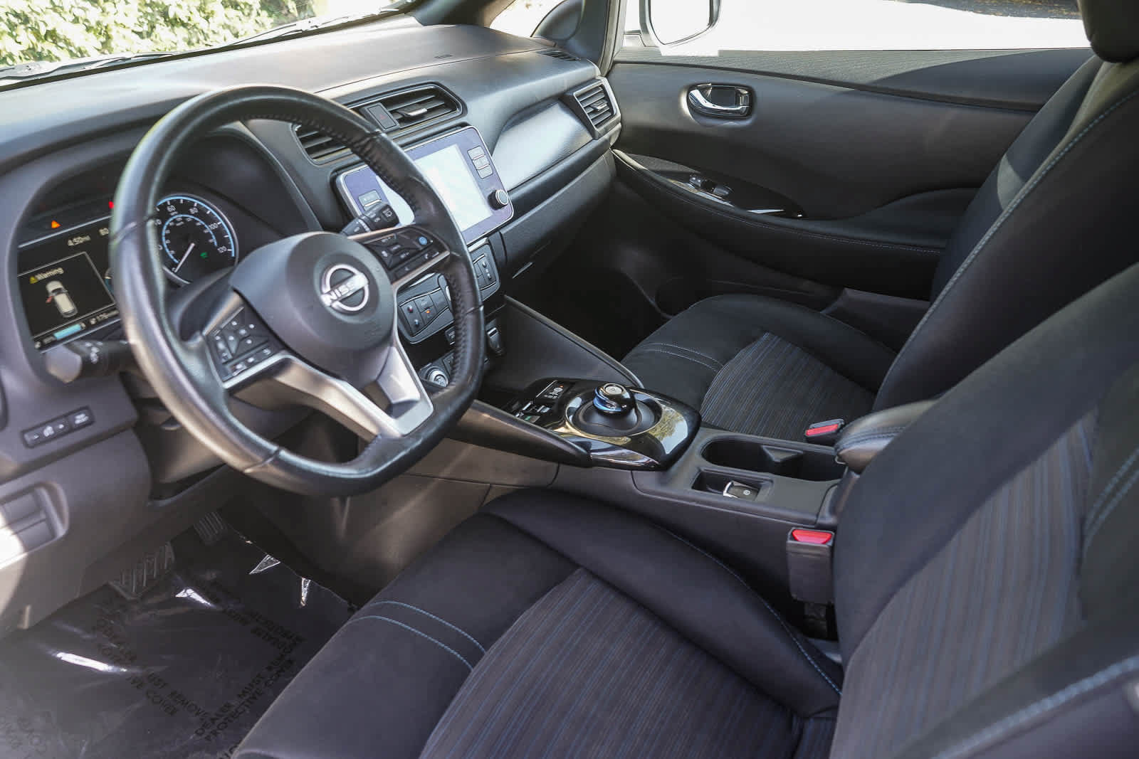 Used 2023 Nissan Leaf SV Plus FWD image 18