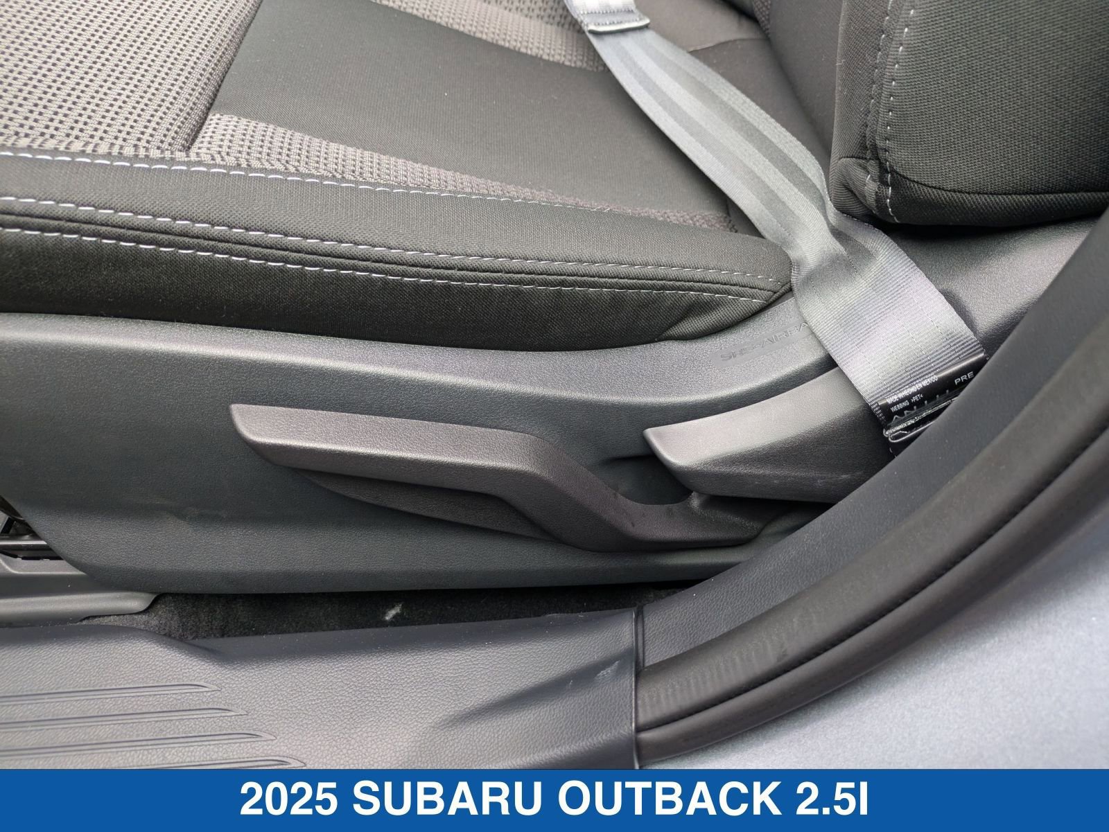 Used 2025 Subaru Outback image 4