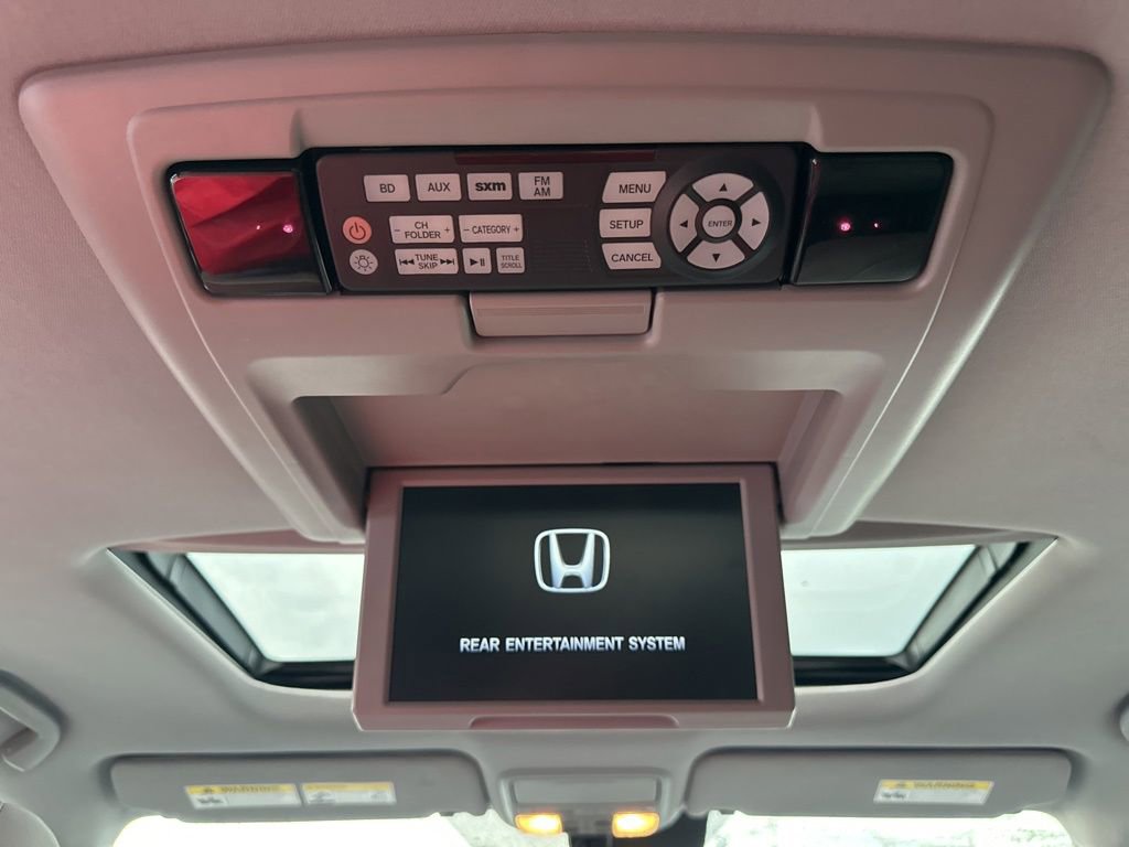 Used 2018 Honda Pilot Touring image 5