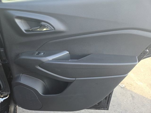 New 2026 Chevrolet Trax RS w/ Driver Confidence Package image 25