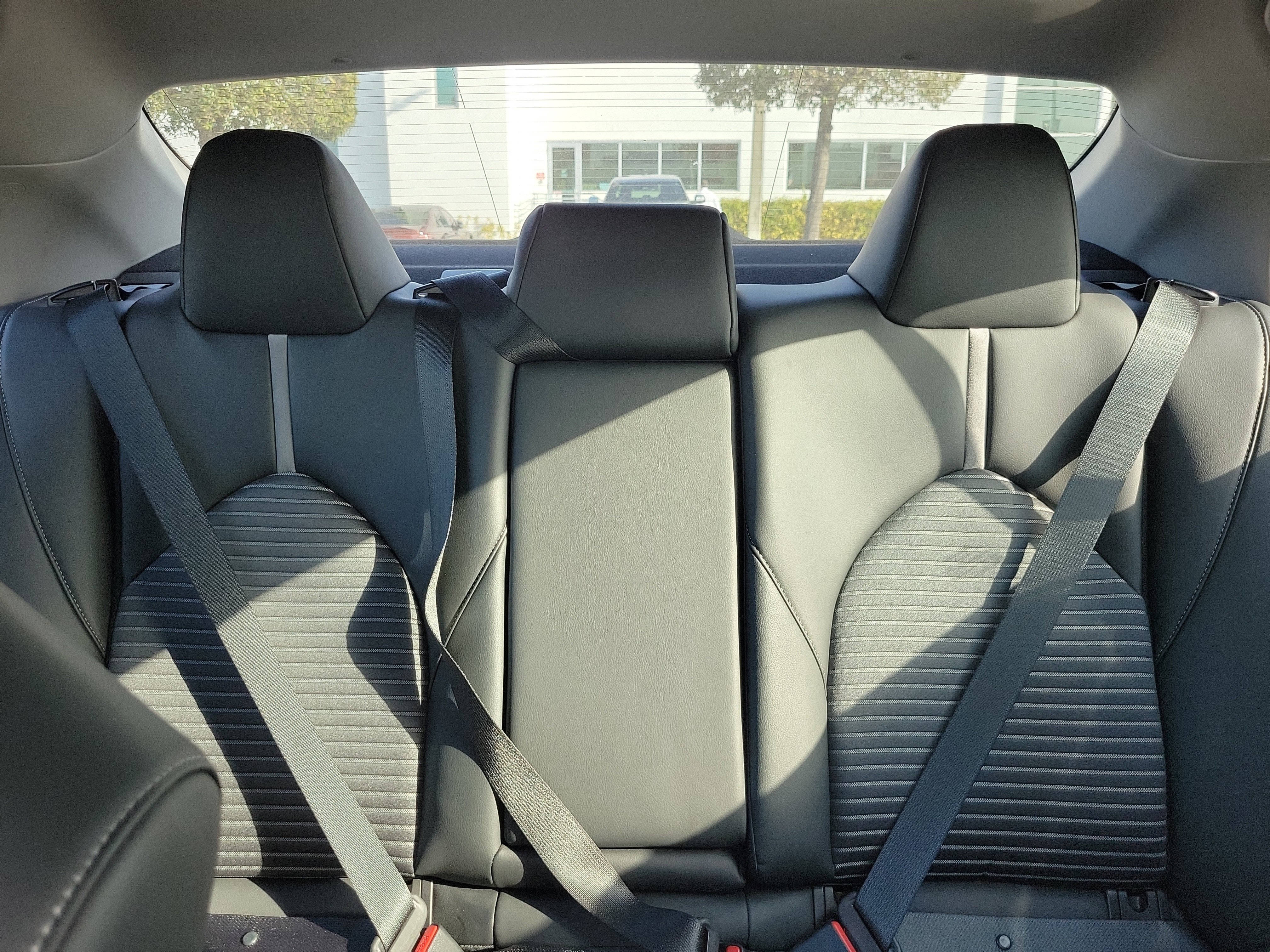 Used 2024 Toyota Camry SE w/ Cold Weather Package FWD image 21