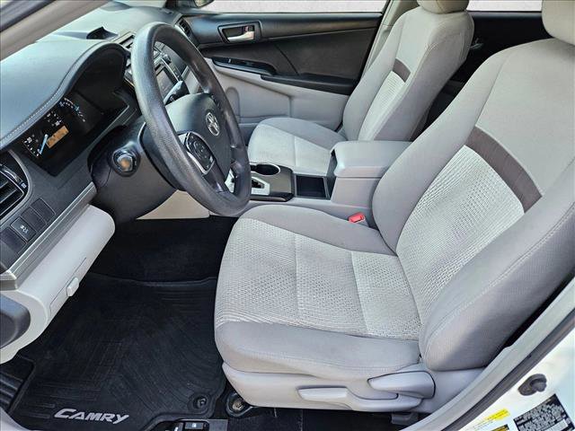 Used 2014 Toyota Camry FWD image 14