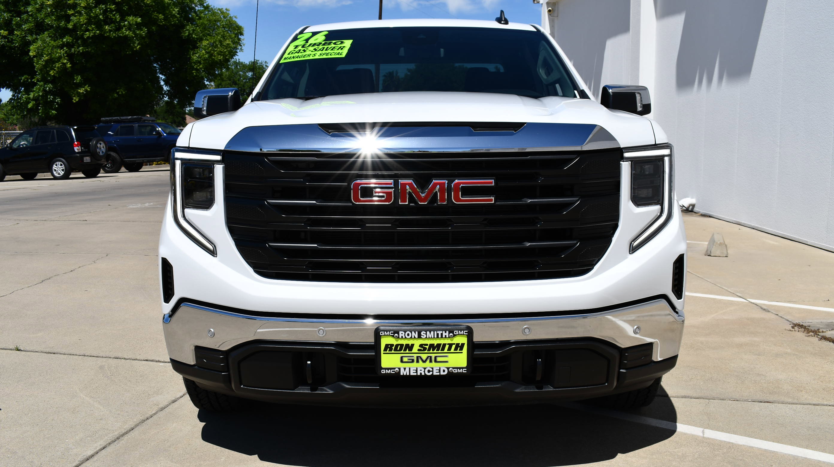 Used 2026 GMC Sierra 1500 Pro w/ Pro Value Package AWD/4WD image 3