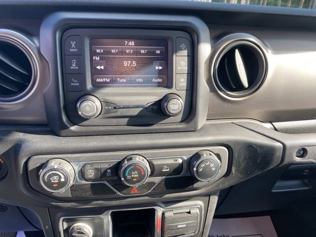 Used 2021 Jeep Gladiator Sport w/ Auxiliary Switch Group AWD/4WD image 33