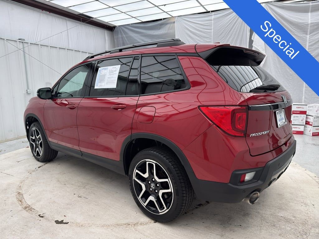Used 2023 Honda Passport Elite image 6