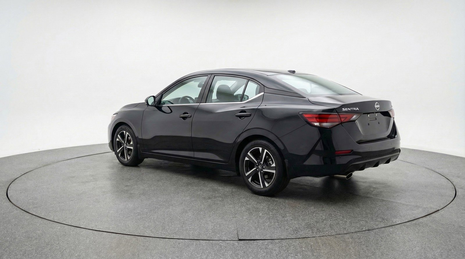 Used 2025 Nissan Sentra SV FWD image 6
