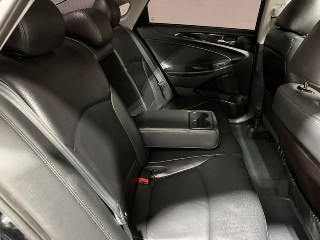 Used 2012 Hyundai Sonata Limited w/ Navigation Pkg FWD image 23