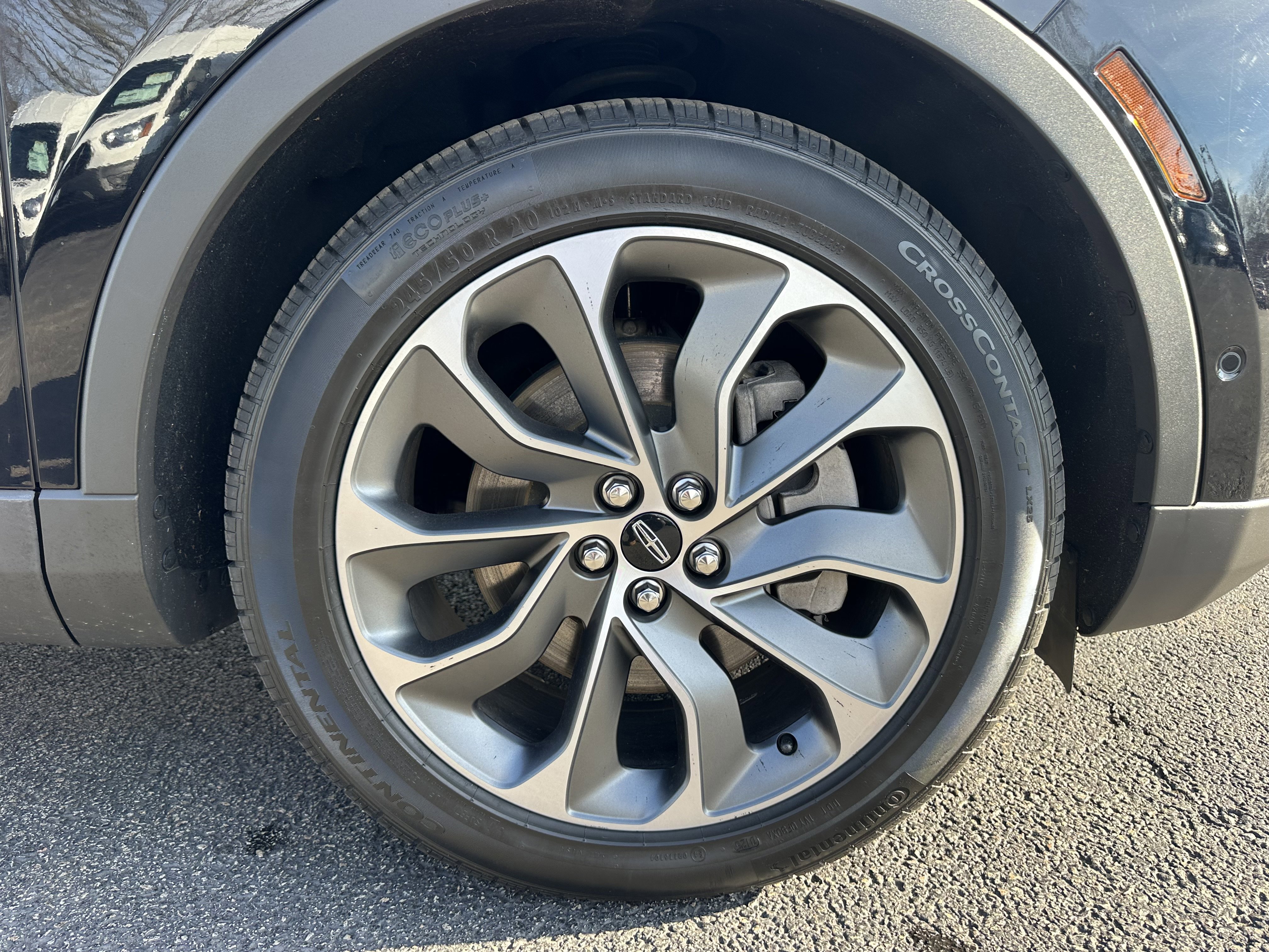 Used 2023 Lincoln Nautilus Reserve w/ Equipment Group 201A image 8