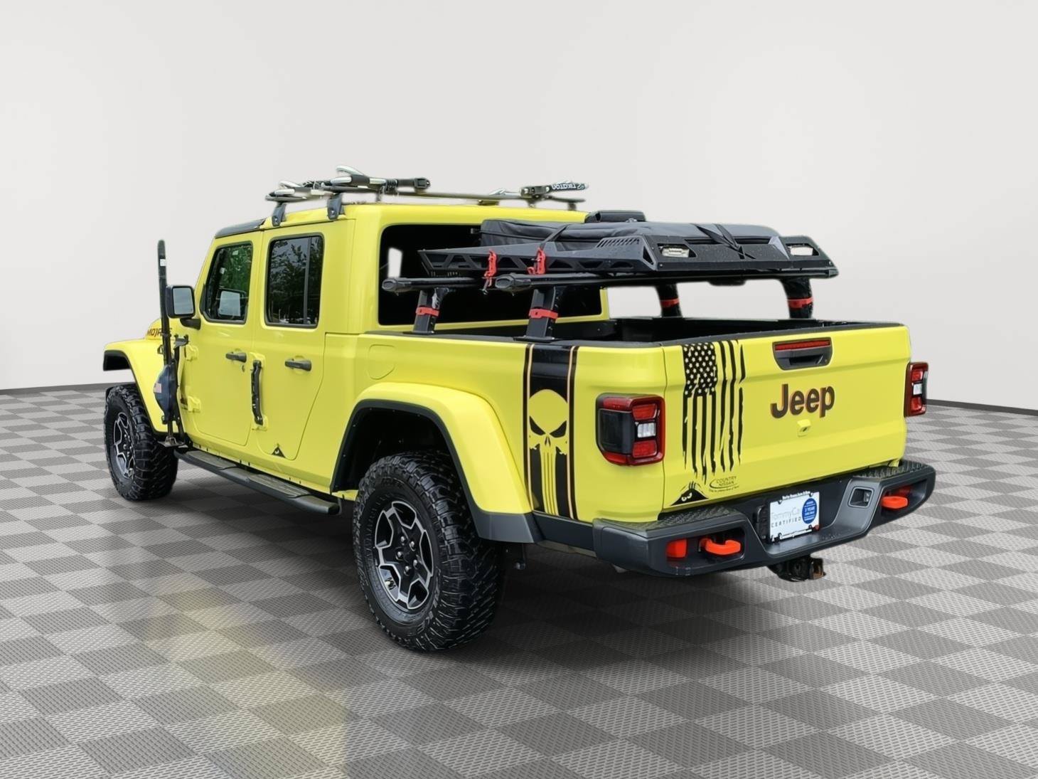 Used 2023 Jeep Gladiator Mojave w/ Dual Top Group AWD/4WD image 3