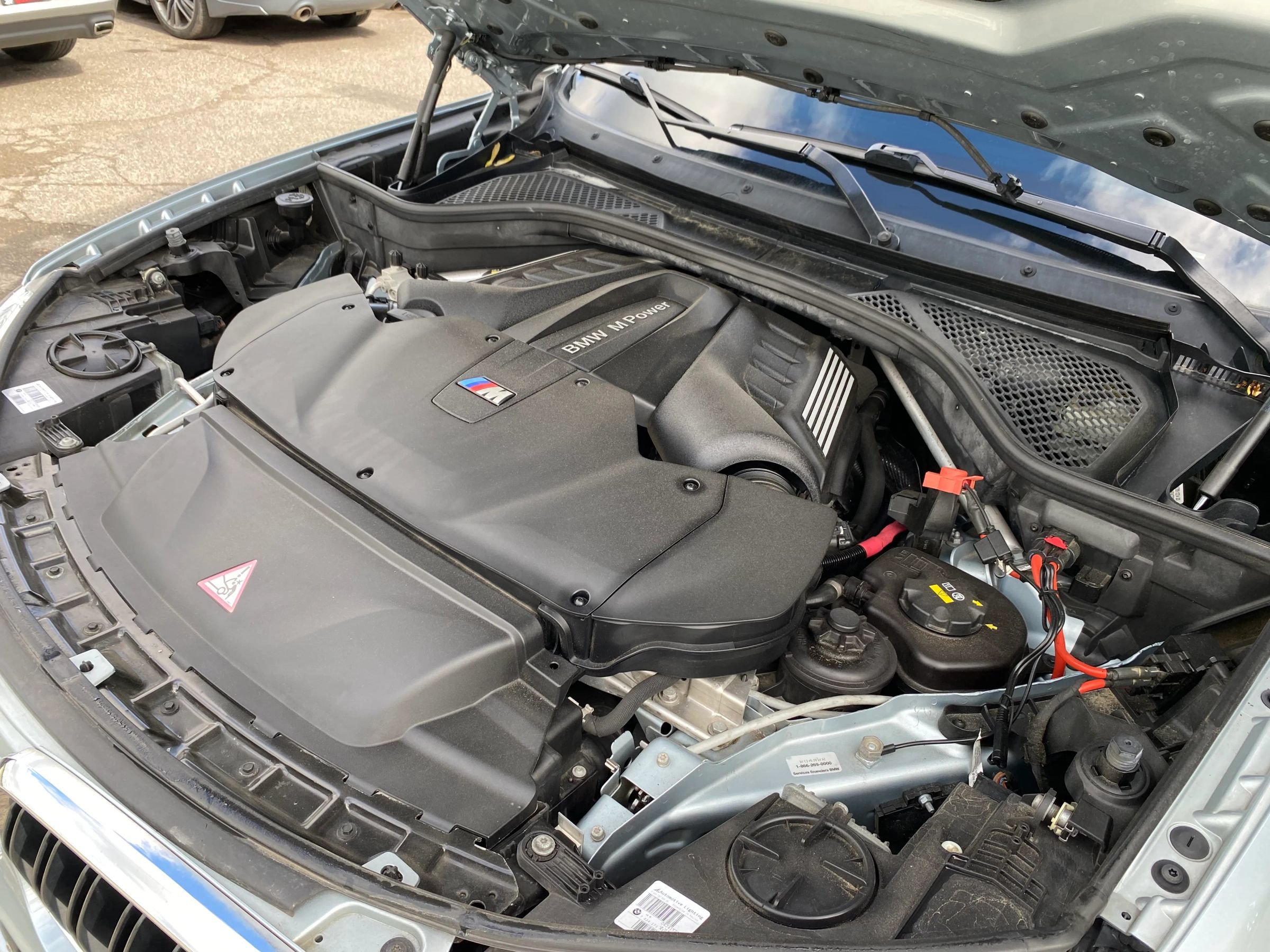 Used 2015 BMW X5 M AWD/4WD image 40