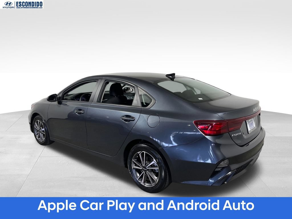 Used 2023 Kia Forte LXS FWD image 3