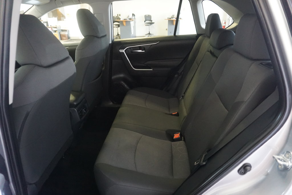 Certified 2025 Toyota RAV4 XLE AWD/4WD image 19