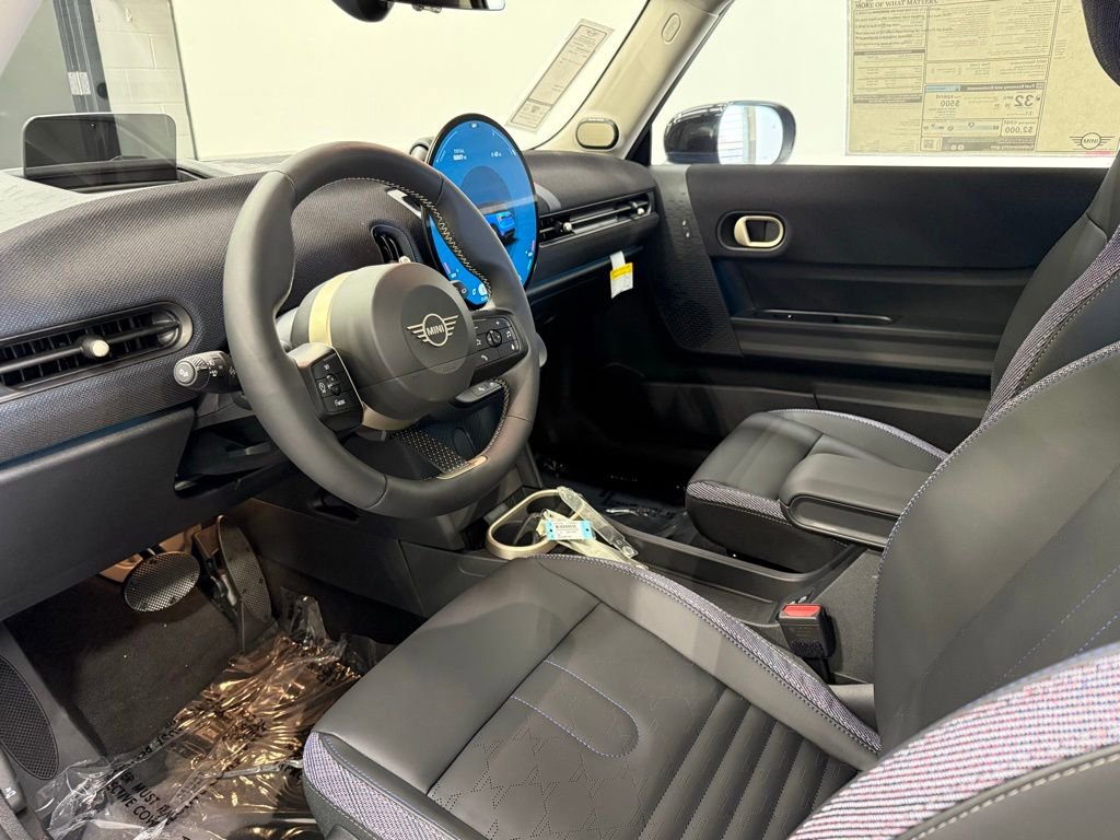 Certified 2025 MINI Cooper S image 12