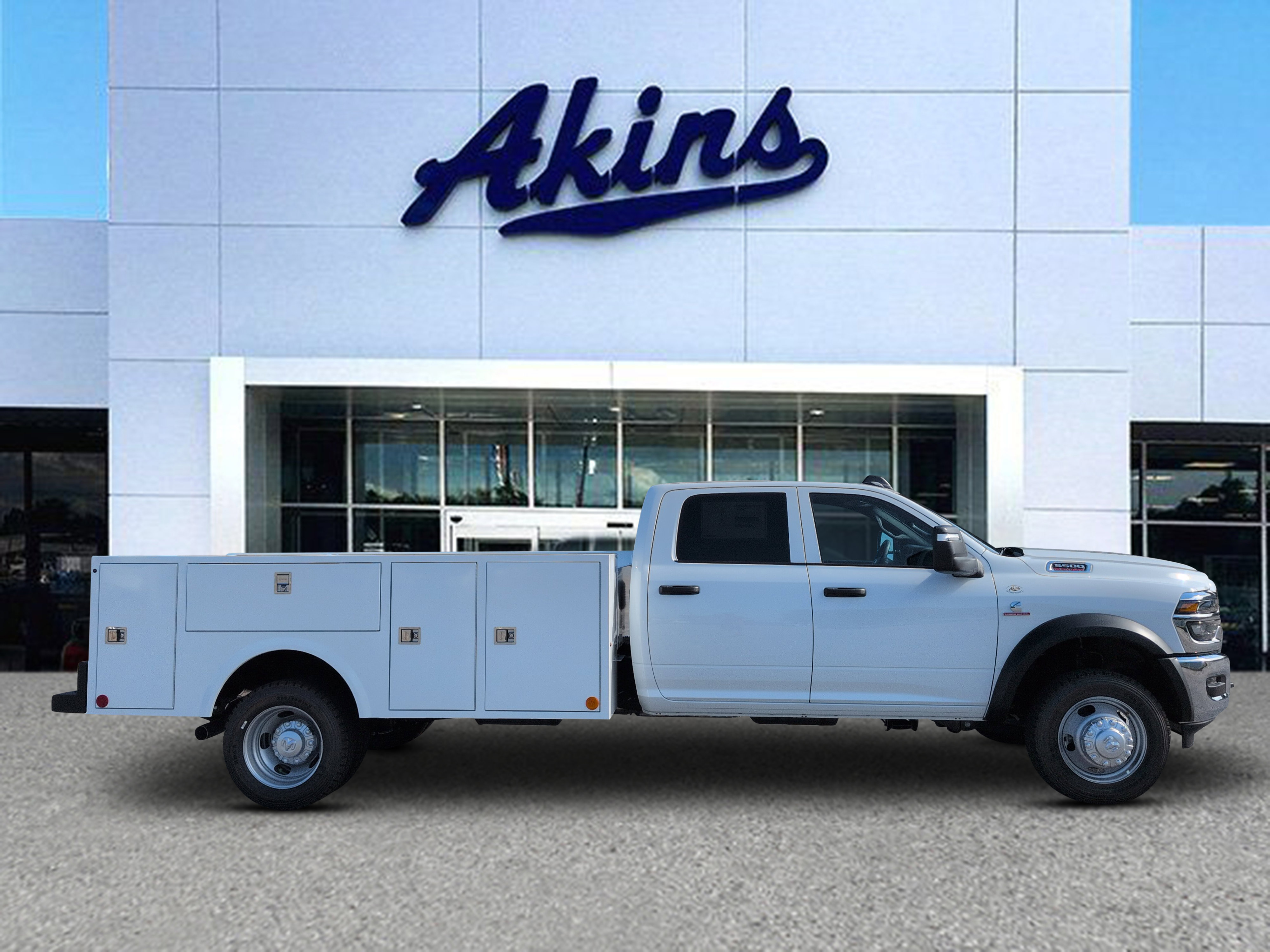 New 2026 RAM 5500 Tradesman w/ Chrome Appearance Group