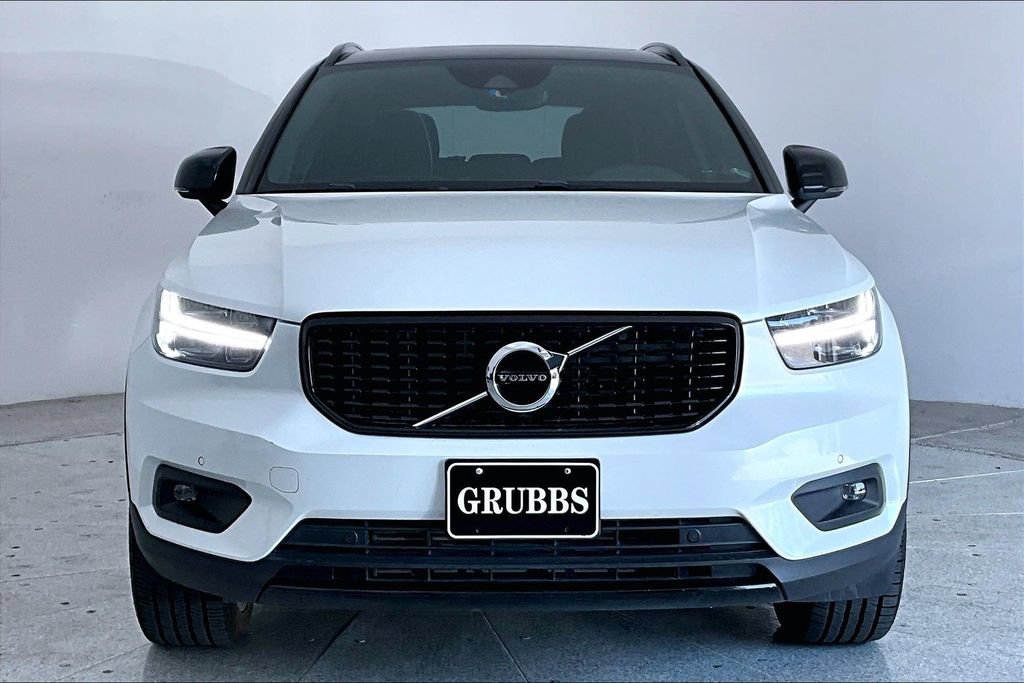 Used 2020 Volvo XC40 T5 R-Design w/ Protection Package Premier AWD/4WD image 3