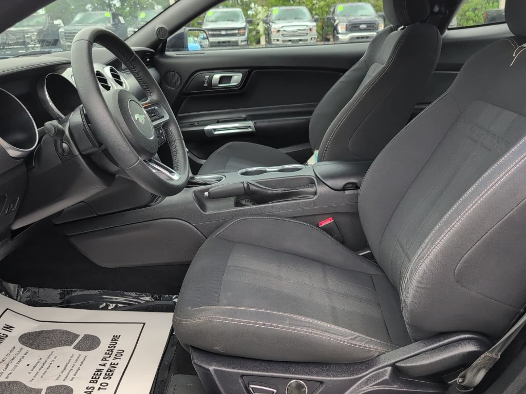 Used 2019 Ford Mustang Coupe w/ Equipment Group 101A RWD image 8