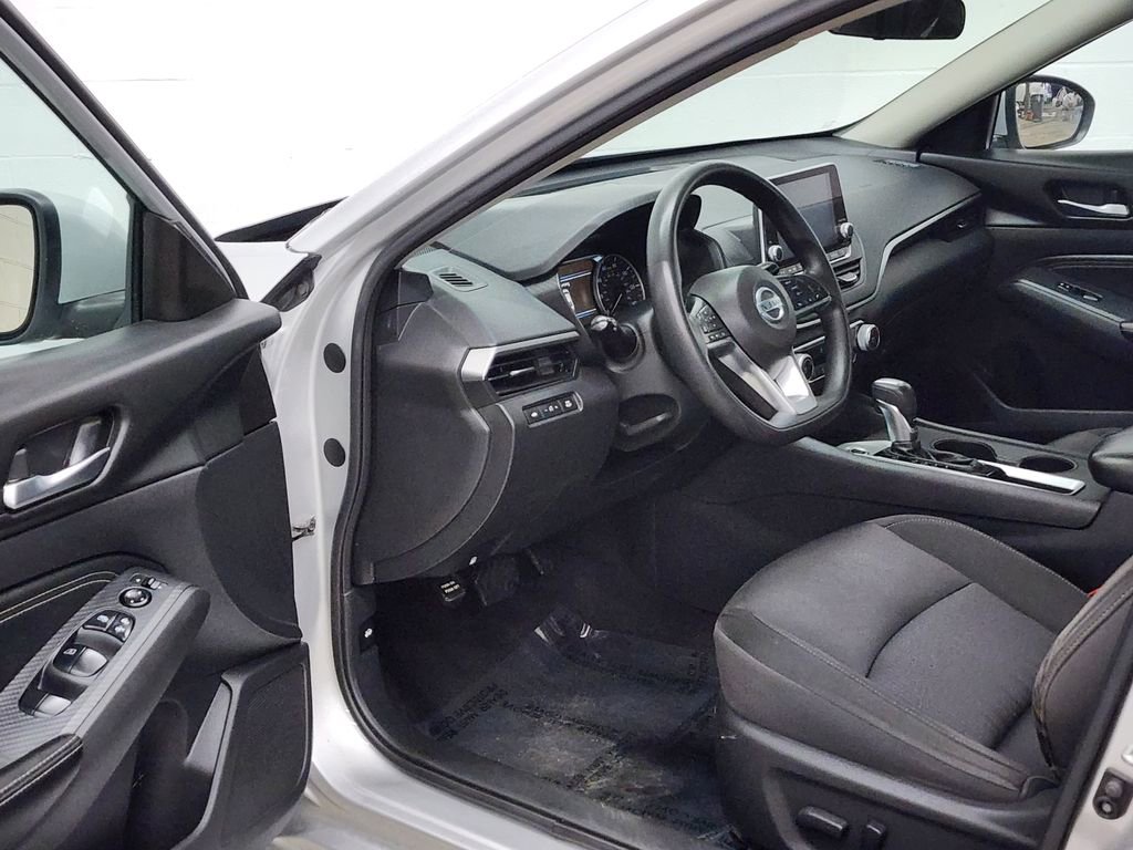 Used 2020 Nissan Altima 2.5 S image 11