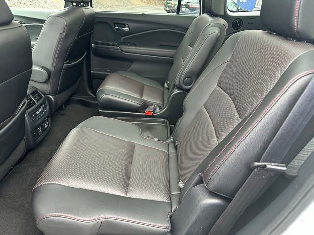 Used 2022 Honda Pilot Black Edition image 24