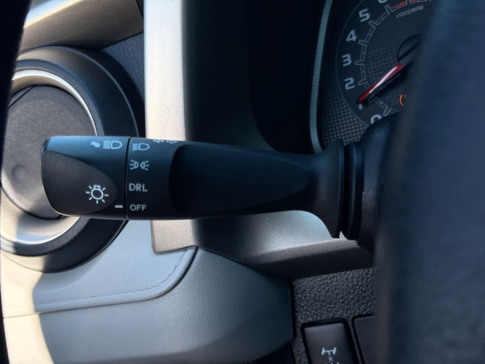 Used 2015 Toyota RAV4 LE AWD/4WD image 27