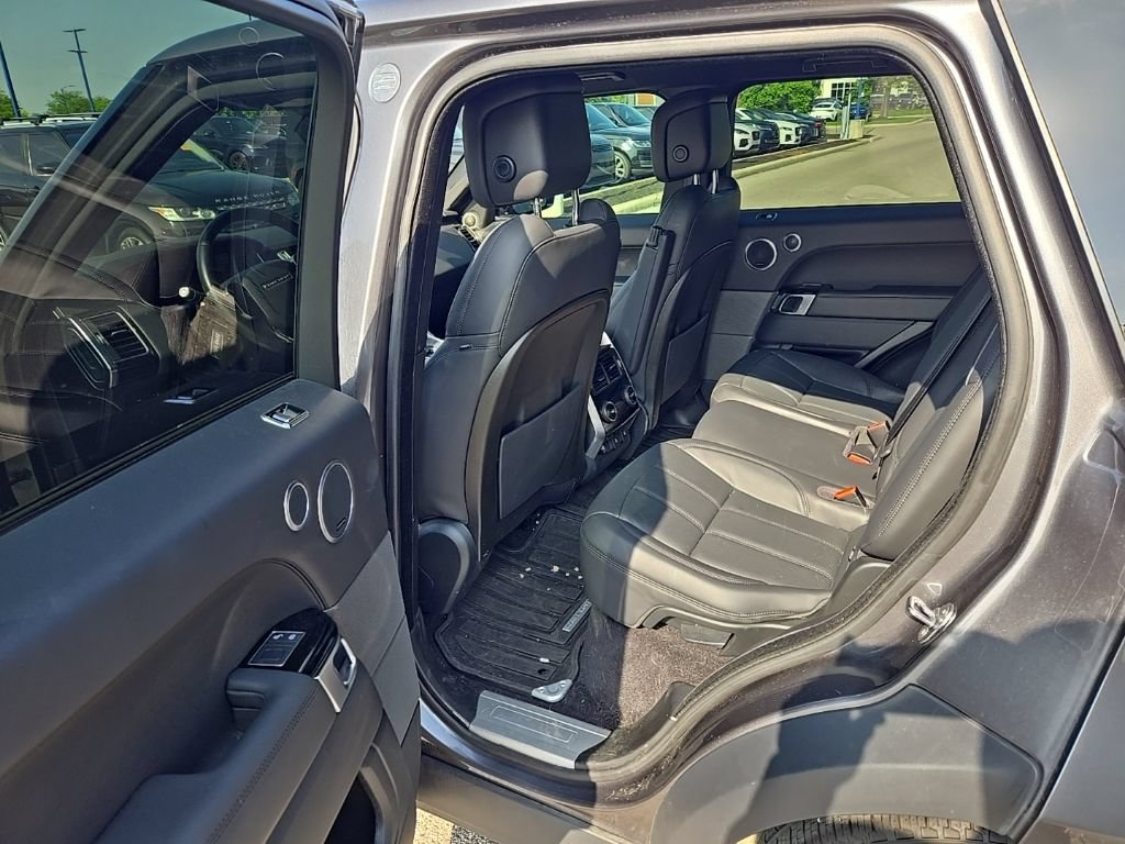 Used 2019 Land Rover Range Rover Sport HSE AWD/4WD image 17