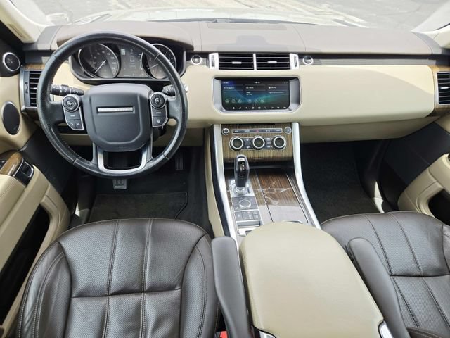 Used 2017 Land Rover Range Rover Sport HSE AWD/4WD image 10