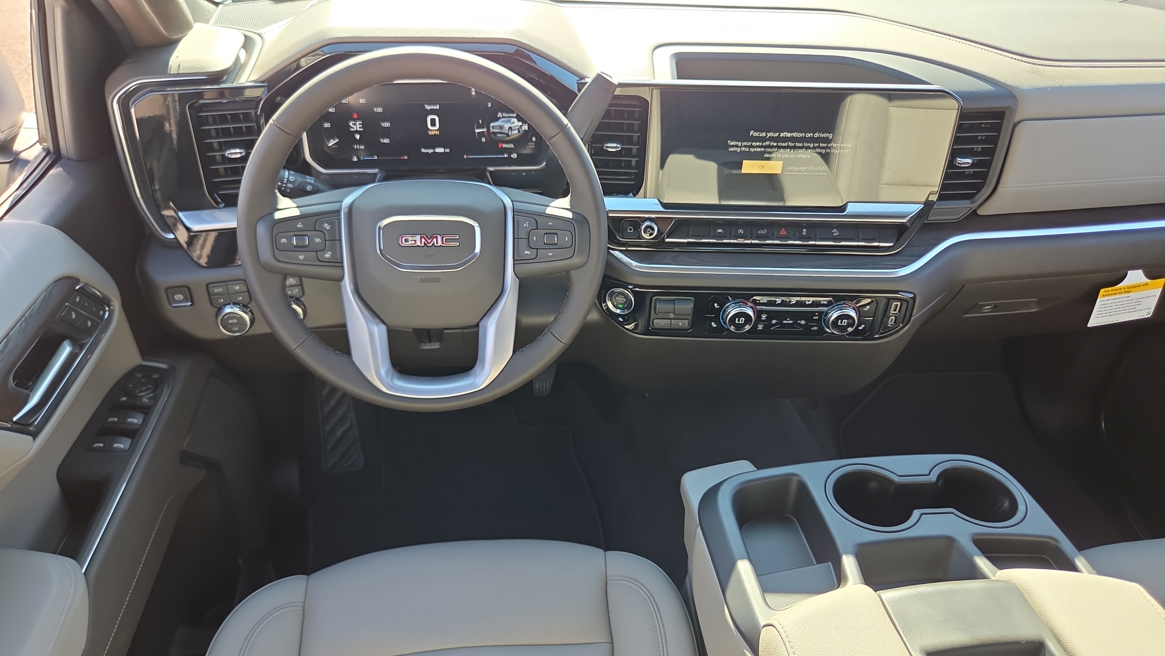 New 2026 GMC Sierra 1500 SLT w/ X31 Off-Road Package AWD/4WD image 11