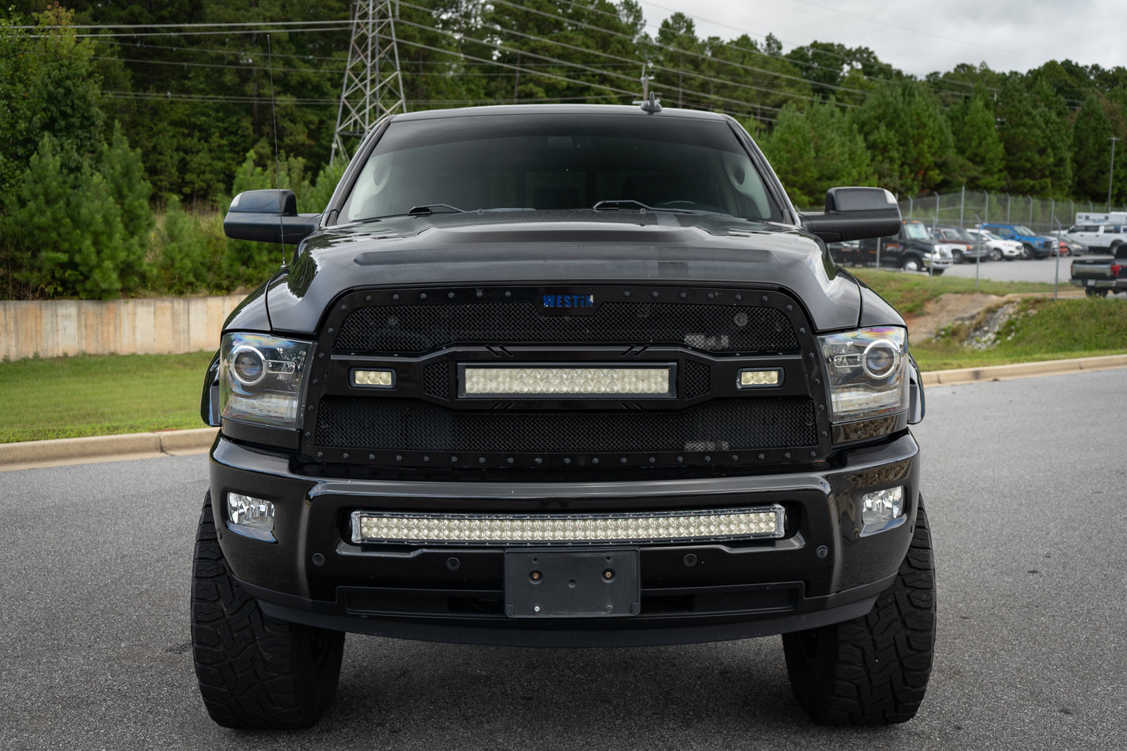 Used 2018 RAM 2500 Laramie w/ Sport Appearance Group AWD/4WD image 2