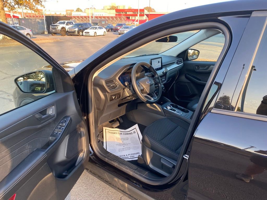 New 2026 Ford Escape Active FWD image 10