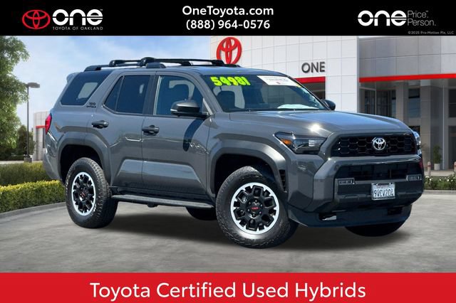 Certified 2025 Toyota 4Runner TRD Off-Road Premium AWD/4WD image 1
