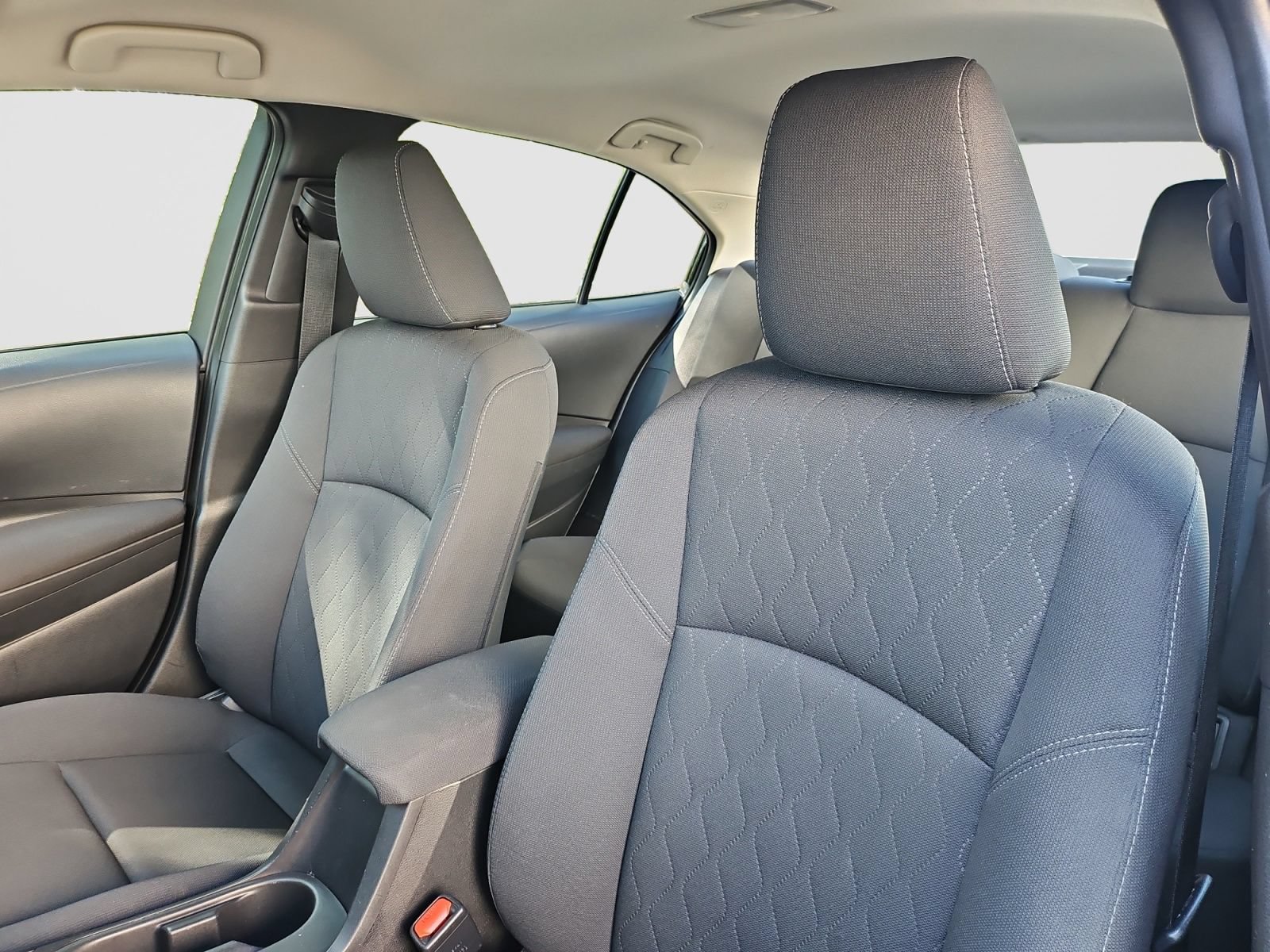 Used 2024 Toyota Corolla LE FWD image 23
