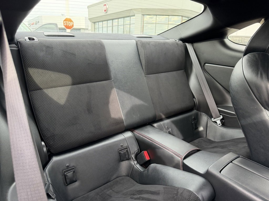 Used 2024 Toyota GR86 Premium image 28