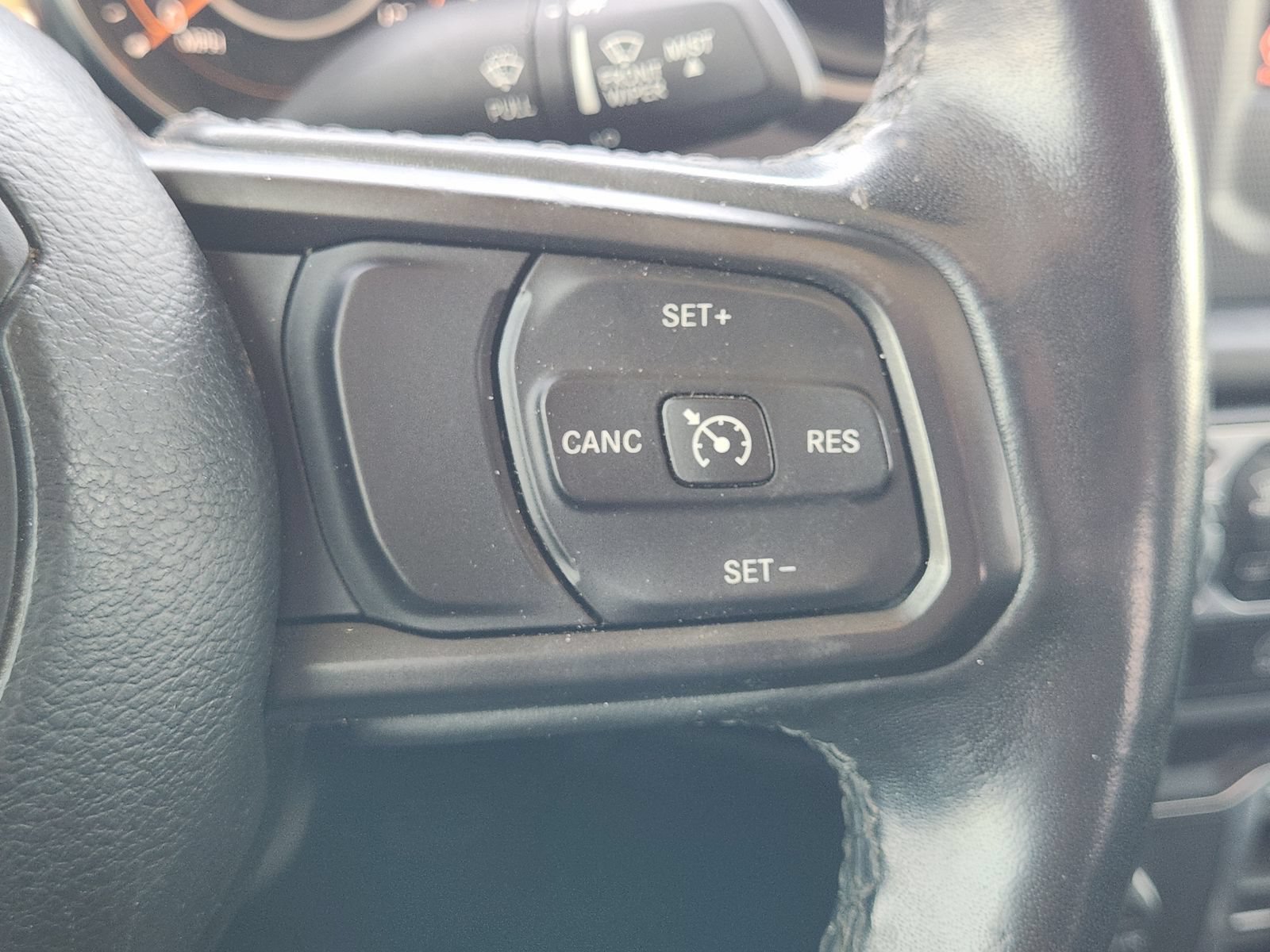 Used 2021 Jeep Gladiator Sport AWD/4WD image 30