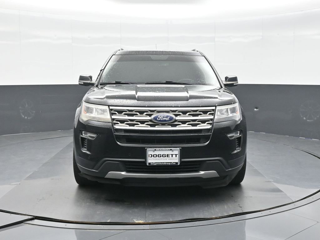 Used 2018 Ford Explorer XLT w/ Equipment Group 202A FWD image 17