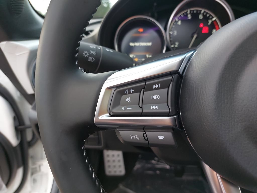 New 2026 MAZDA MX-5 Miata Club w/ Interior Package RWD image 12