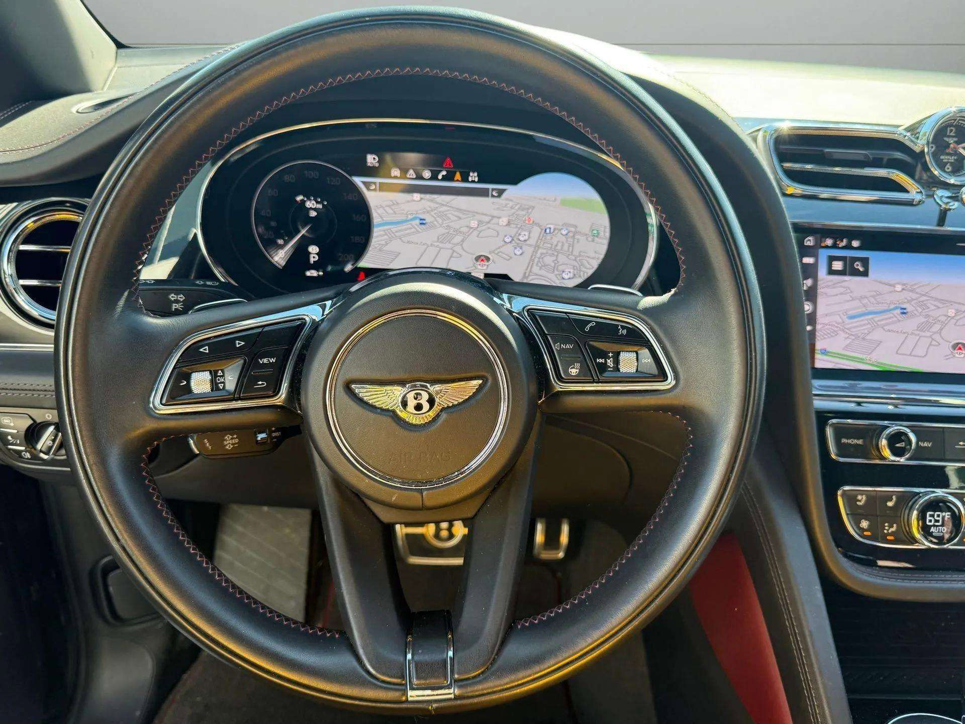 Used 2021 Bentley Bentayga Speed image 27