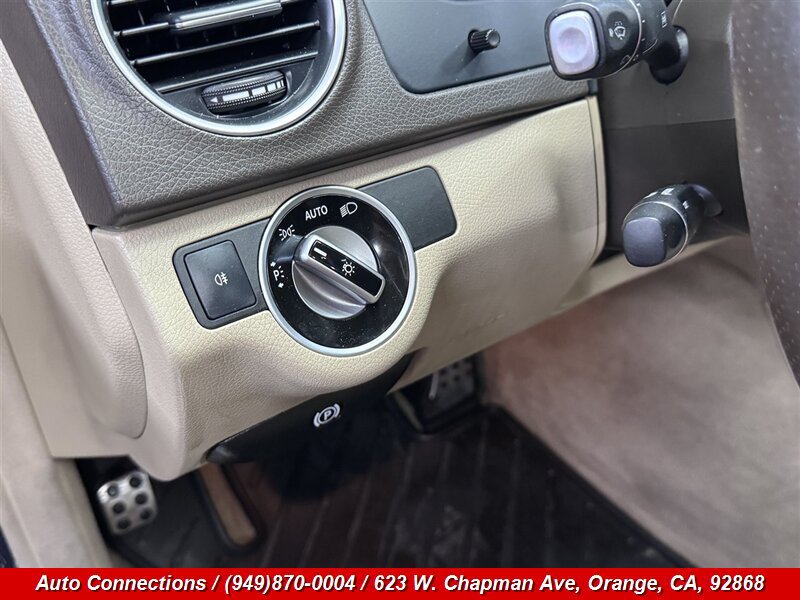 Used 2014 Mercedes-Benz C 250 Sedan image 21