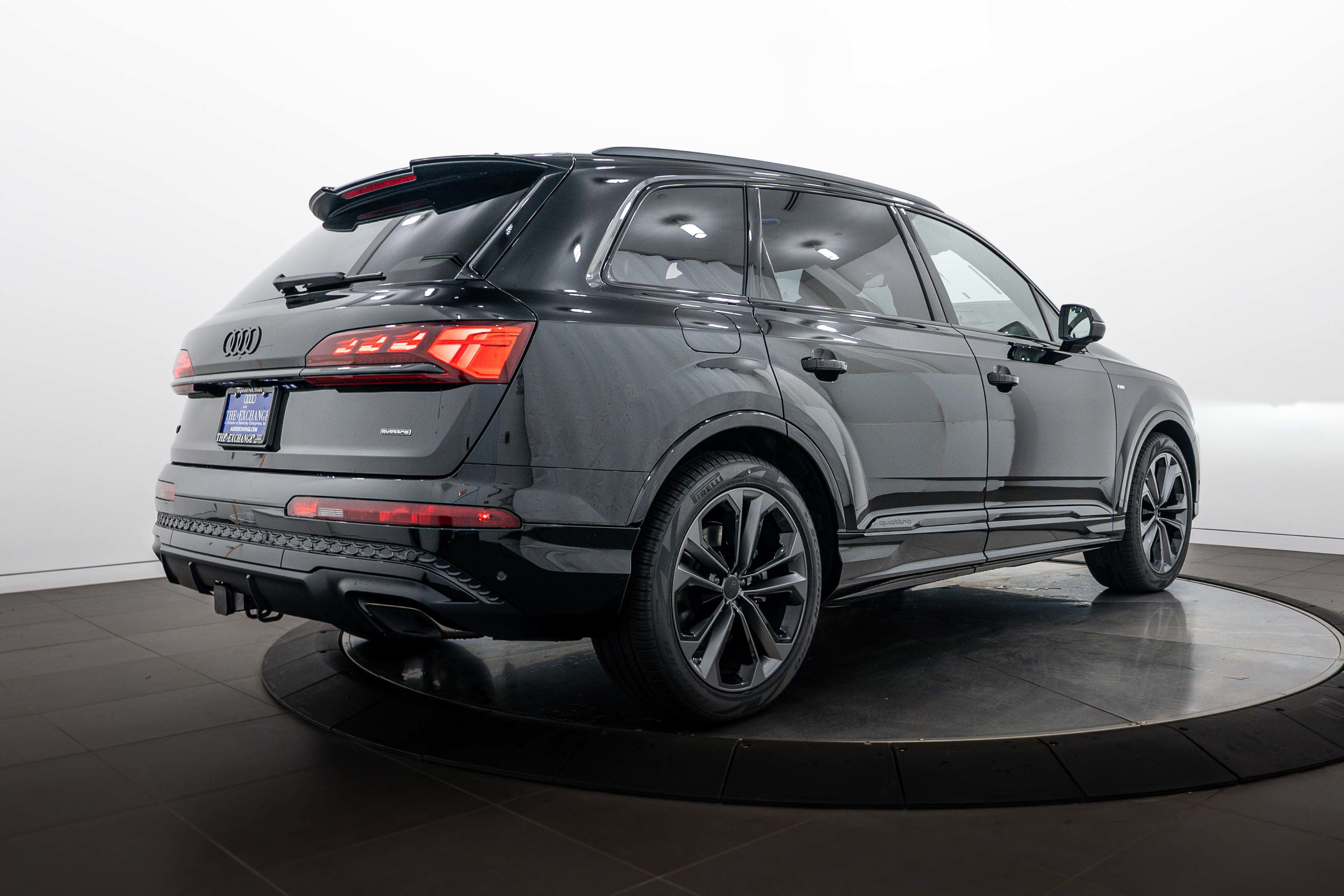 New 2026 Audi Q7 3.0T Prestige AWD/4WD image 4