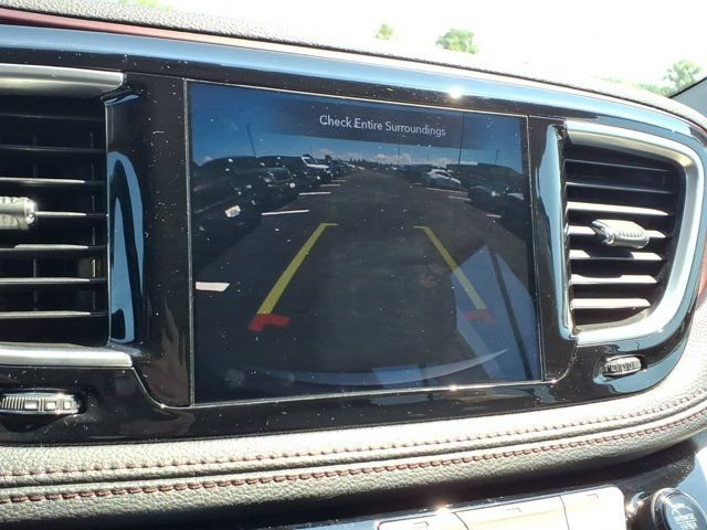 Used 2019 Chrysler Pacifica Limited FWD image 50