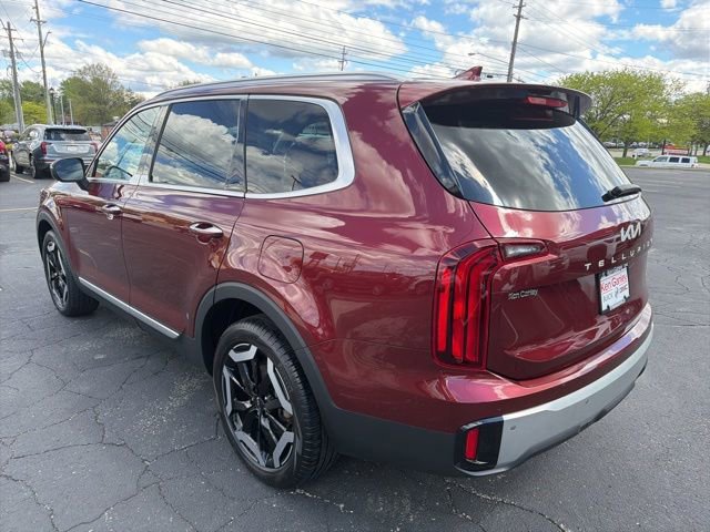 Used 2023 Kia Telluride S AWD/4WD image 4