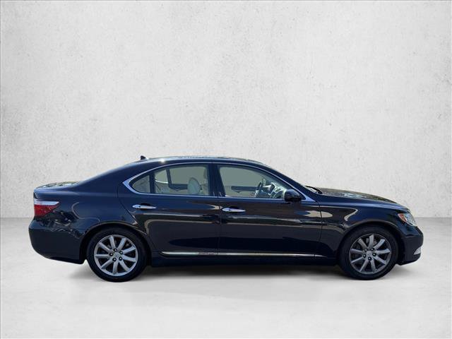 Used 2008 Lexus LS 460 RWD image 4