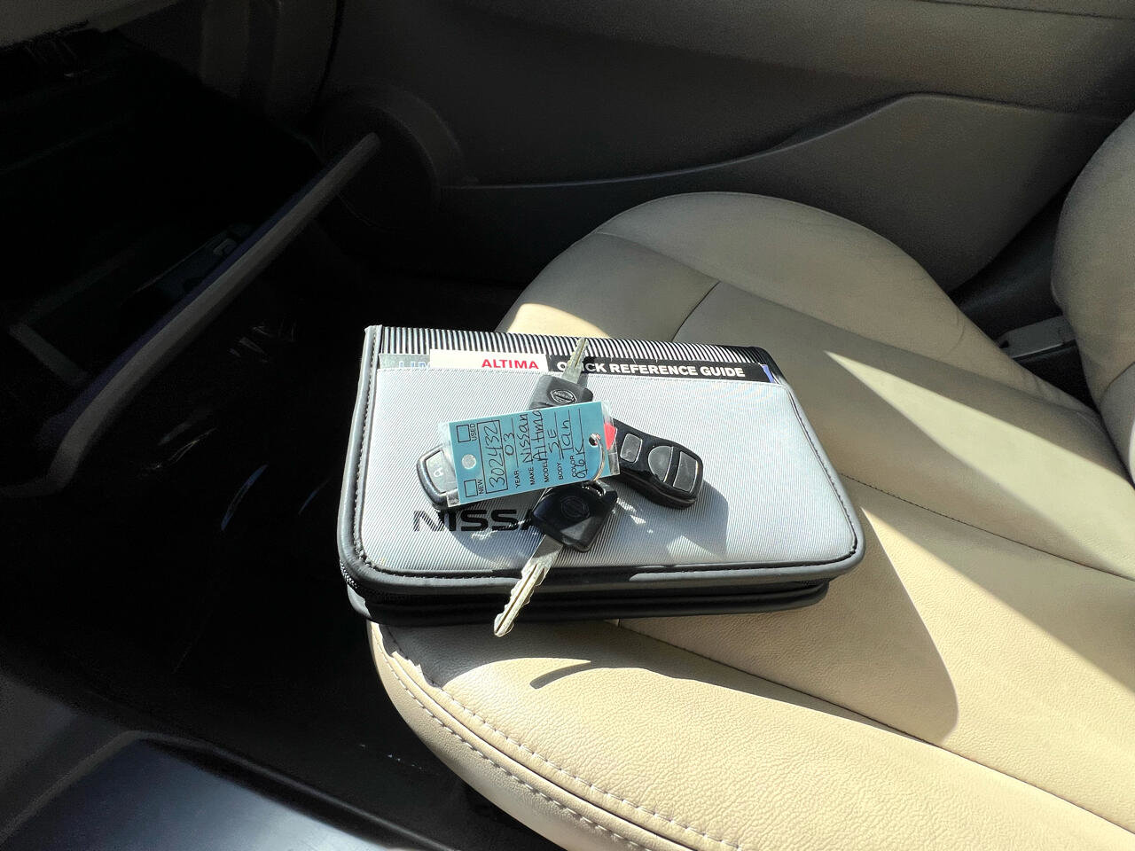 Used 2003 Nissan Altima 3.5 SE image 54