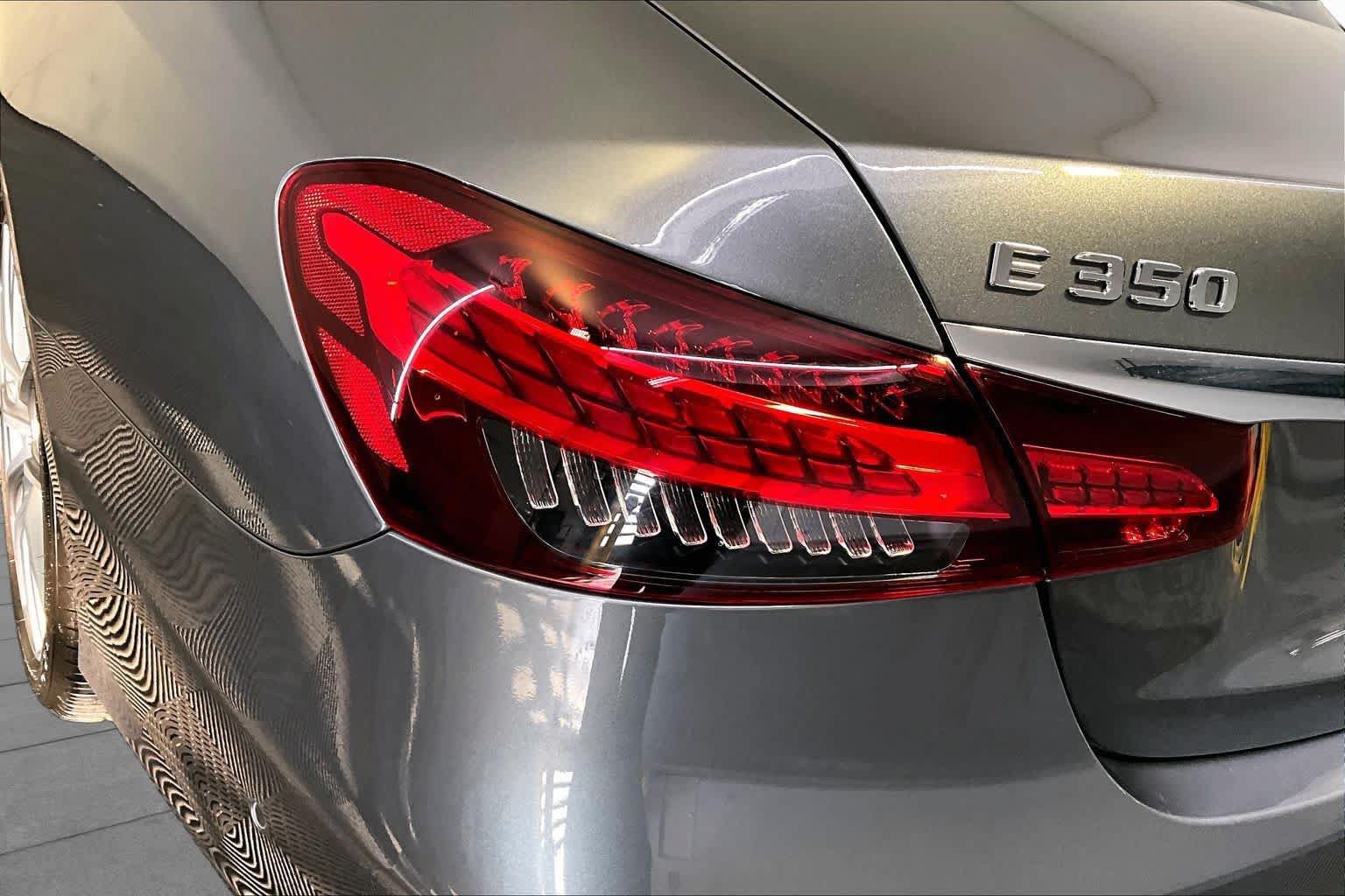 Used 2021 Mercedes-Benz E 350 4MATIC Sedan image 28